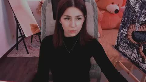 Di online show from April 18, 8:07 am