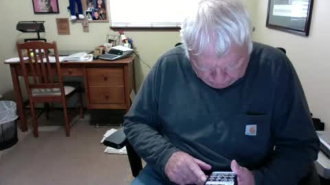dirtrider195080438 online show from May 24, 2:22 pm