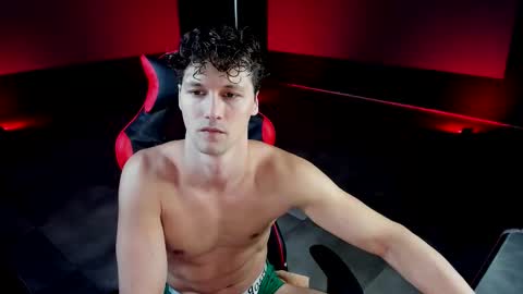 dirty_boss online show from September 19, 10:05 am