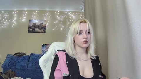 Dirty Kiss69 online show from March 15, 12:49 am