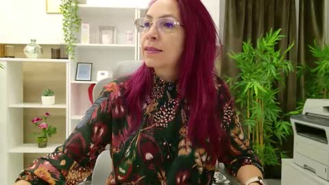 dirty_mature online show from September 29, 5:45 am