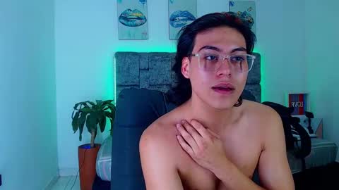 dirty model online show from September 20, 7:09 am