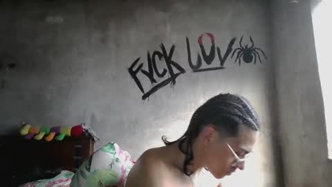 dirty model online show from March 9, 10:58 pm