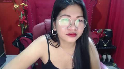 Snapshot of dirtyfungirl chatting on February 4, 11:59 pm LatexQueen online show from February 4, 11:59 pm