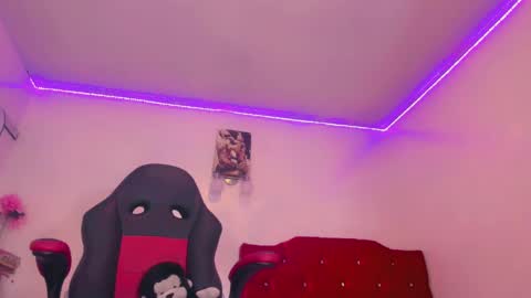 Snapshot of dirtygamesnaomy chatting on January 20, 7:14 pm Naomy online show from January 20, 7:14 pm