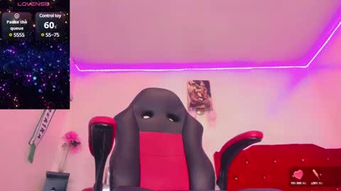 Snapshot of dirtygamesnaomy chatting on January 25, 3:09 am Naomy online show from January 25, 3:09 am