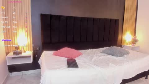 Soffie - Valentina - Yuya  Astro online show from March 29, 8:09 pm