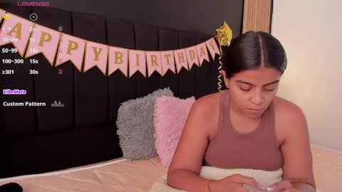 Soffie - Valentina - Yuya  Astro online show from May 24, 7:19 pm