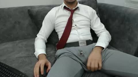 dirtyybooyy77 online show from October 29, 10:55 pm