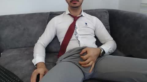 dirtyybooyy77 online show from May 15, 8:21 am