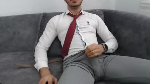 dirtyybooyy77 online show from May 17, 11:06 am