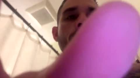 discreetdaddy333 online show from December 13, 8:36 pm