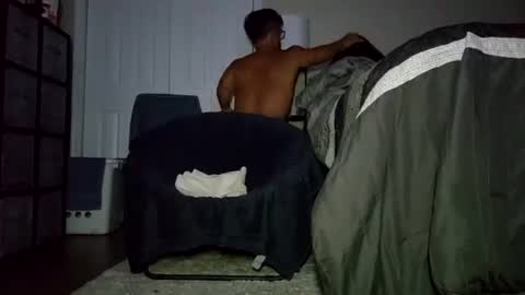 Discreetdwarf88 online show from July 4, 2:07 am