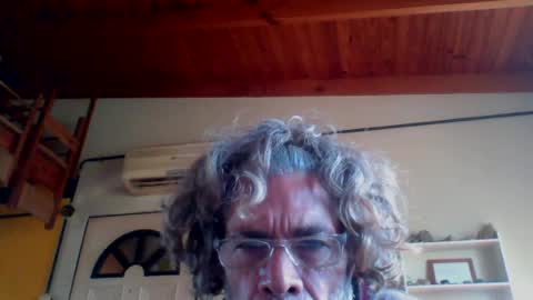 discretopasivo online show from June 14, 2:52 pm