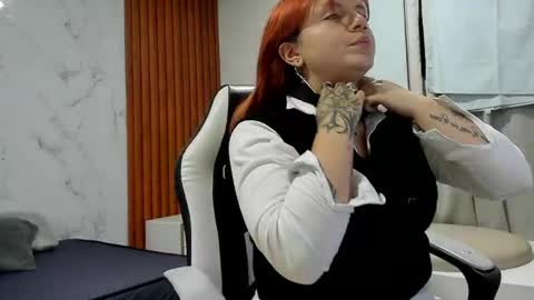 dita bundy online show from May 29, 1:58 am