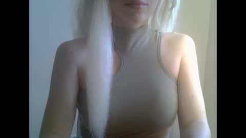 DitaMilton online show from September 20, 11:33 am