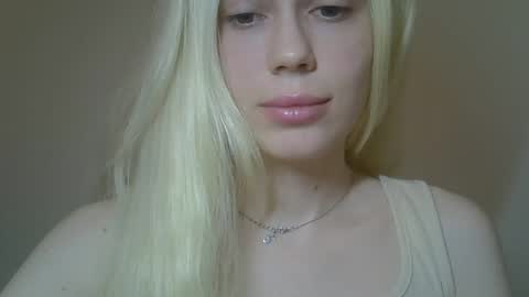 DitaMilton online show from February 27, 9:37 pm