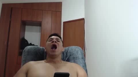 Snapshot of divamancini chatting on November 12, 2:45 am Diva Mancini online show from November 12, 2:45 am