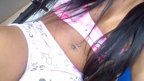 divaxxx4 online show from November 6, 4:24 am