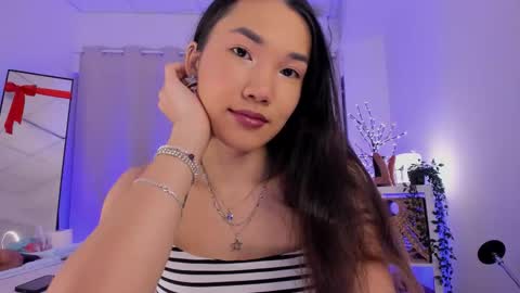 AKITA MEW MEW Follow  online show from February 1, 8:02 am