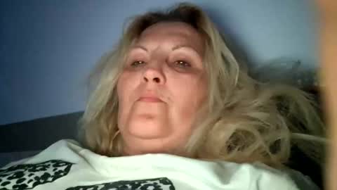 Alexxa online show from April 19, 6:54 pm