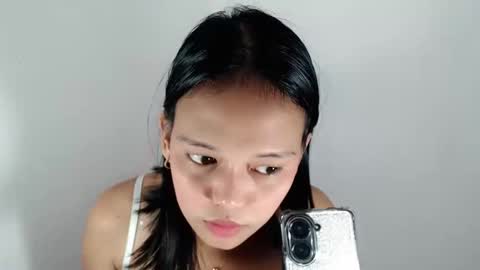 Snapshot of divinegoddness chatting on April 30, 12:11 pm Crystal mae online show from April 30, 12:11 pm