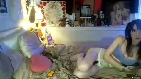 Snapshot of dixie_doll chatting on October 11, 9:57 pm Dixie Doll online show from October 11, 9:57 pm