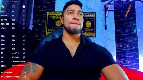 Snapshot of dixon_ray_ chatting on January 10, 2:35 am Dixon online show from January 10, 2:35 am