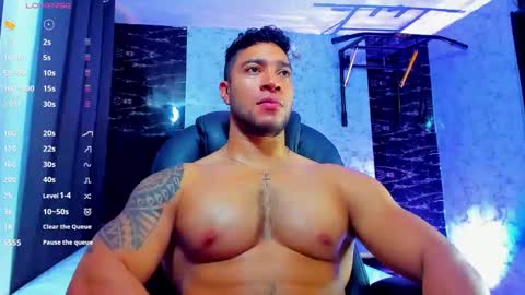 Snapshot of dixon_ray_ chatting on February 23, 11:13 pm Dixon online show from February 23, 11:13 pm