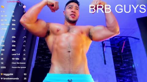 Snapshot of dixon_ray_ chatting on May 16, 12:40 am Dixon online show from May 16, 12:40 am