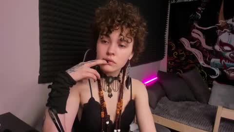 Dizer online show from March 11, 3:34 pm