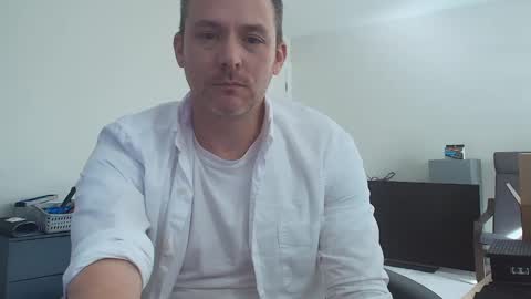 Snapshot of dj_diesel_rat chatting on December 30, 4:51 pm dj_diesel_rat online show from December 30, 4:51 pm