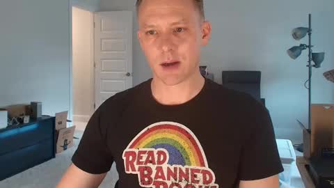 Snapshot of dj_diesel_rat chatting on January 31, 2:17 pm dj_diesel_rat online show from January 31, 2:17 pm