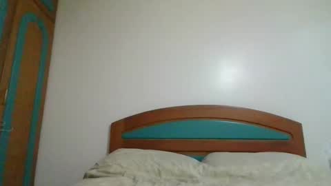 djac1987 online show from September 8, 5:12 pm