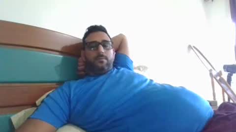 djac1987 online show from September 14, 11:42 am