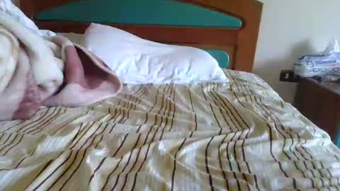 djac1987 online show from October 11, 11:42 am