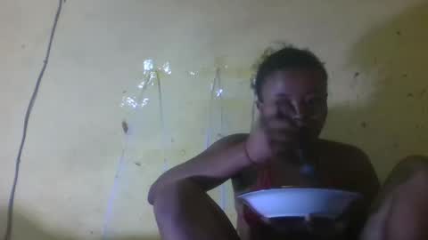 Snapshot of djami534591 chatting on November 13, 9:36 pm djami534591 online show from November 13, 9:36 pm