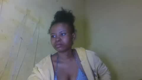 Snapshot of djami534591 chatting on November 16, 10:15 pm djami534591 online show from November 16, 10:15 pm