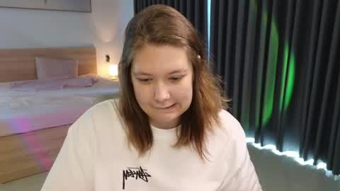 Snapshot of djennapalme chatting on May 15, 7:15 am Jenia online show from May 15, 7:15 am