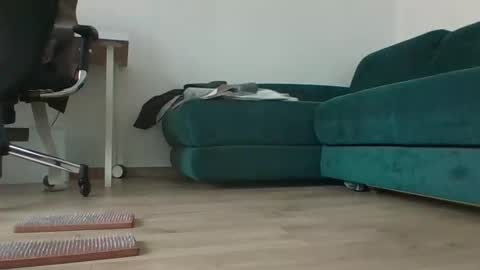 djentlemen1 online show from March 5, 8:10 am