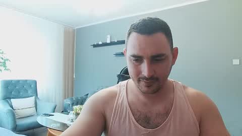 STR8 BOYv online show from April 9, 9:47 am