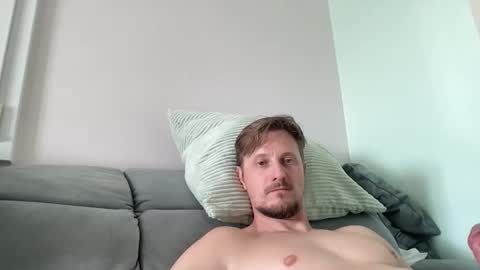 djo68686666 online show from June 1, 1:24 pm