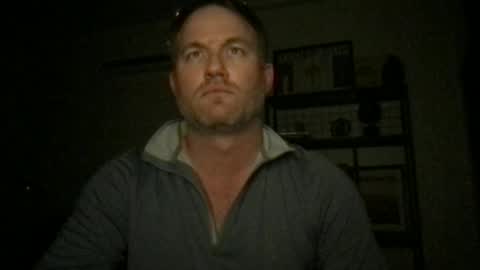 Snapshot of djswpy chatting on April 1, 6:58 am TriflinYoBitch online show from April 1, 6:58 am