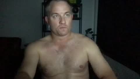 TriflinYoBitch online show from October 15, 7:41 am
