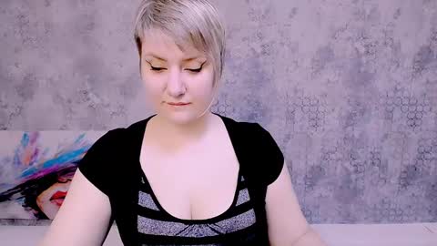 djullia online show from February 6, 6:18 am