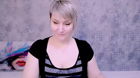 djullia online show from February 6, 9:22 am