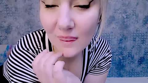 djullia online show from February 23, 12:27 pm