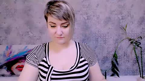 djullia online show from November 23, 5:07 am