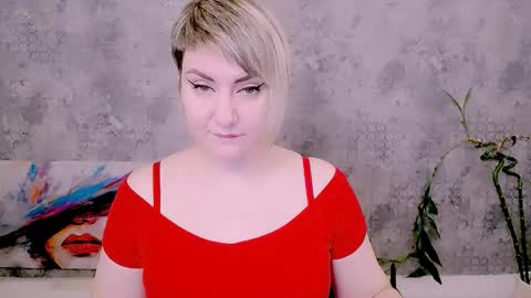 Snapshot of djullia chatting on January 11, 6:29 am djullia online show from January 11, 6:29 am