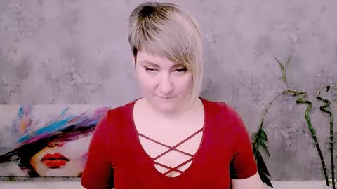 Snapshot of djullia chatting on February 13, 7:48 am djullia online show from February 13, 7:48 am